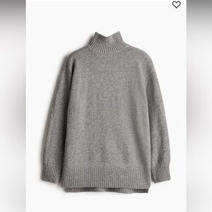 H&M Oversized Turtleneck Sweater. Small
